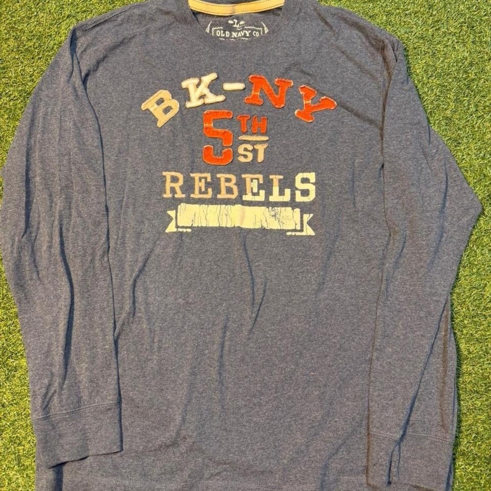 Old Navy Graphic‎ Tee (L)